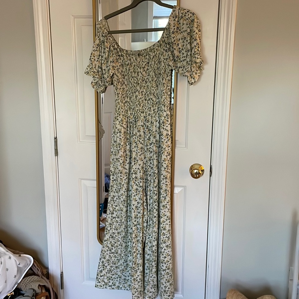 WAYF jumpsuit so cute, so comfortable size S